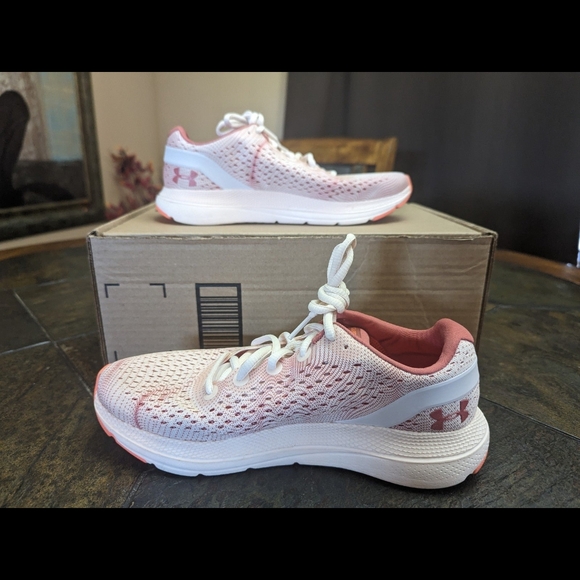 Under Armour Women's Pink Running Shoes - Picture 2 of 7